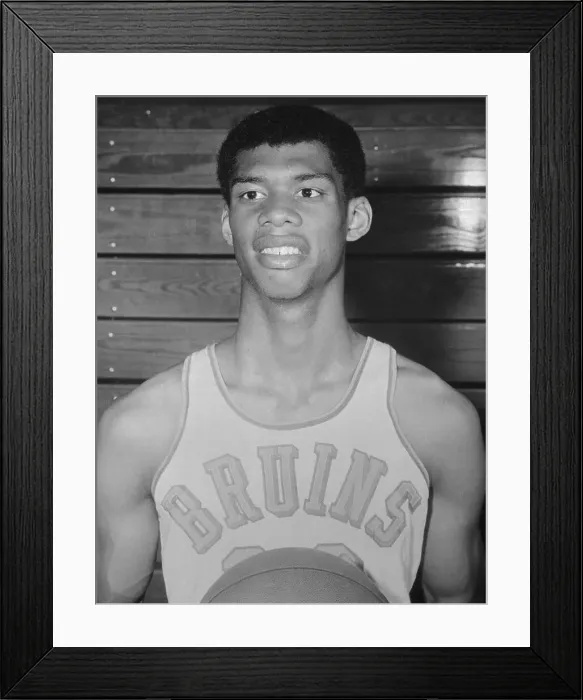 Framed Print : Kareem Abdul-Jabbar Framed Print : Kareem Abdul-Jabbar