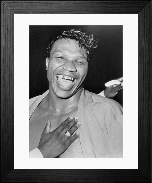 Framed Print : Portrait of Cleveland Williams After Victory