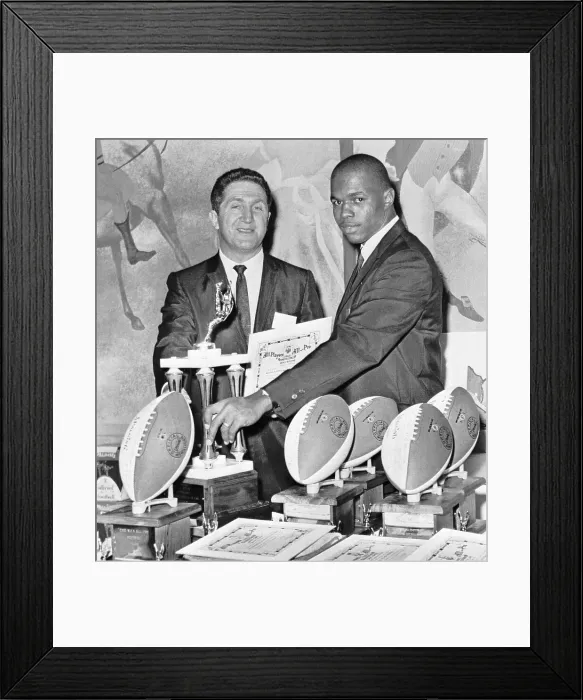 Framed Print : Gale Sayers and Murray Olderman at the NEA Awards Framed Print : Gale Sayers and Murray Olderman at the NEA Awards