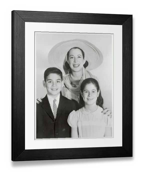 Framed Print : Portrait of Kitty Carlisle and Her Children Framed Print : Portrait of Kitty Carlisle and Her Children
