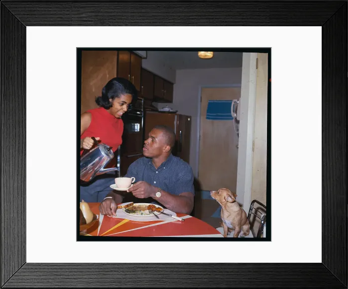 Framed Print : Gale Sayers at Home Framed Print : Gale Sayers at Home