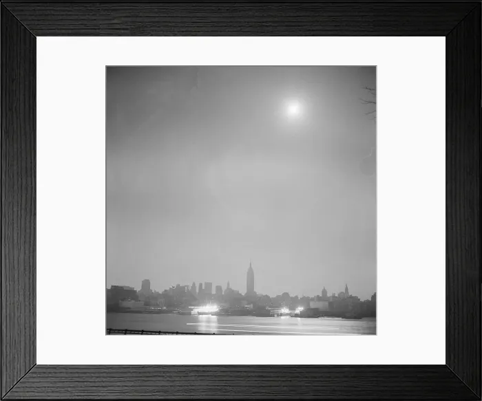 Framed Print : New York Skyline During Blackout