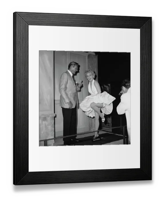 Framed Print : Wax Figure of Marilyn Monroe Framed Print : Wax Figure of Marilyn Monroe
