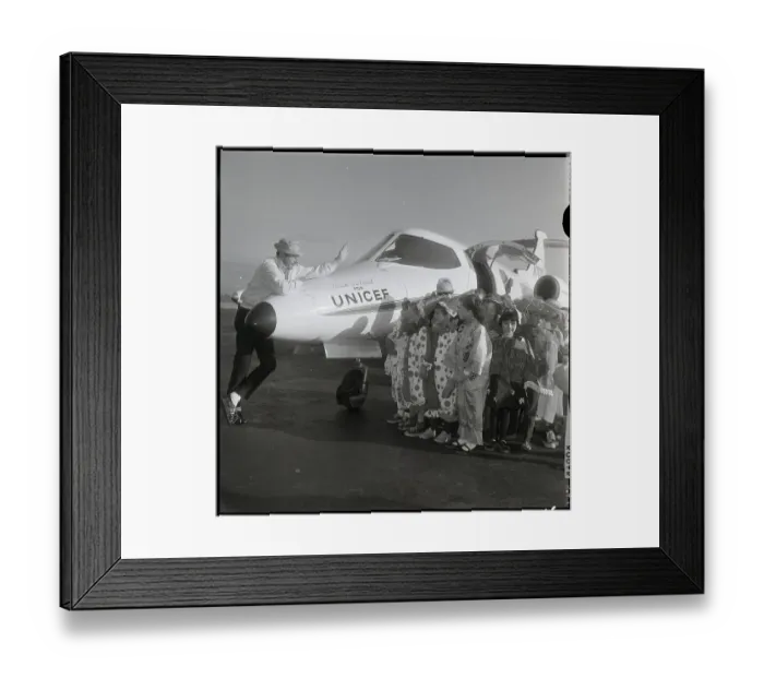 Framed Print : Danny Kaye Waving Goodby To Trick-Or-Treaters Framed Print : Danny Kaye Waving Goodby To Trick-Or-Treaters