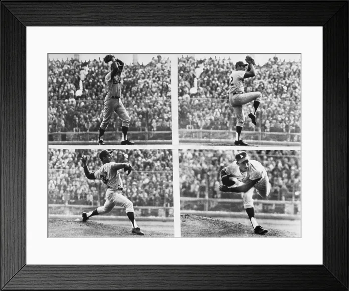 Framed Print : Sandy Koufax on Pitcher's Mound Framed Print : Sandy Koufax on Pitcher's Mound