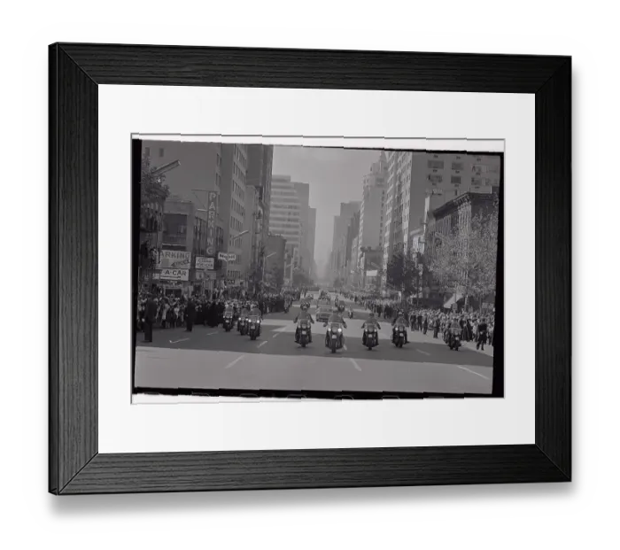 Framed Print : Front View of Motorcade for Pope Paul VI Framed Print : Front View of Motorcade for Pope Paul VI