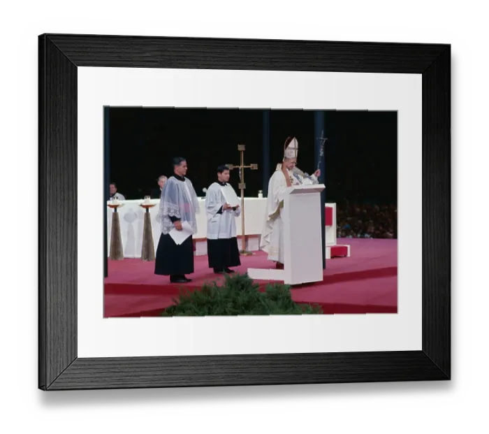 Framed Print : Pope Paul VI Celebrating Mass Framed Print : Pope Paul VI Celebrating Mass