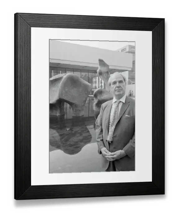 Framed Print : Henry Moore Standing Beside Sculpture Framed Print : Henry Moore Standing Beside Sculpture