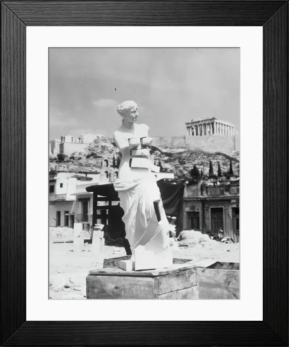 Framed Print : Venus with Drawers by Salvador Dali Framed Print : Venus with Drawers by Salvador Dali