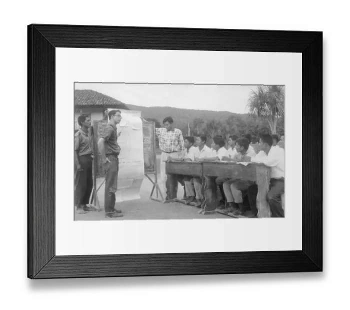 Framed Print : James Hughes As He Instructs A Group Framed Print : James Hughes As He Instructs A Group