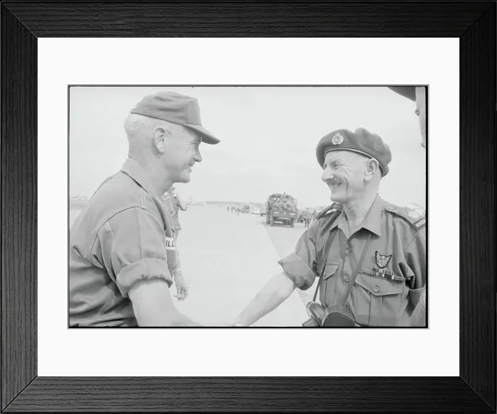 Framed Print : US and New Zealand Officers Framed Print : US and New Zealand Officers