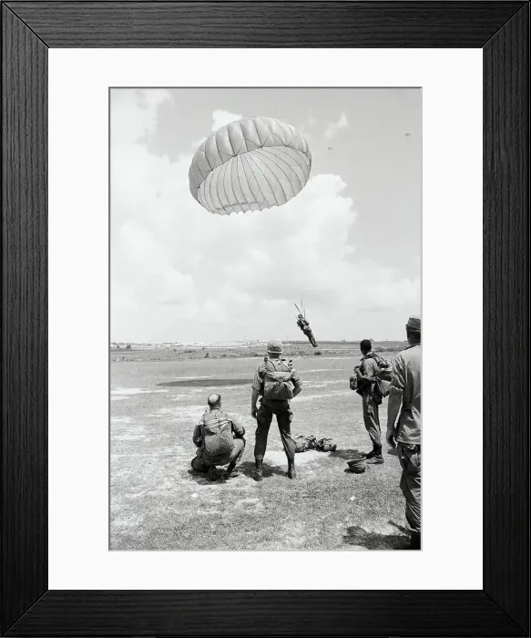 Framed Print : Paratrooper Landing Parachute Jump Framed Print : Paratrooper Landing Parachute Jump