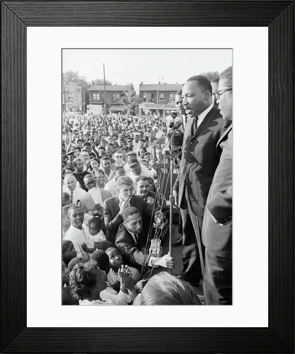 Framed Print : Martin Luther King Addressing a Crowd Framed Print : Martin Luther King Addressing a Crowd