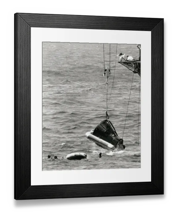 Framed Print : USS Wasp Picks Up Floating Gemini IV Framed Print : USS Wasp Picks Up Floating Gemini IV