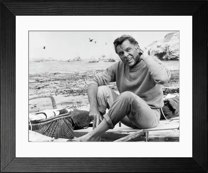Framed Print : Richard Burton on the Beach Framed Print : Richard Burton on the Beach