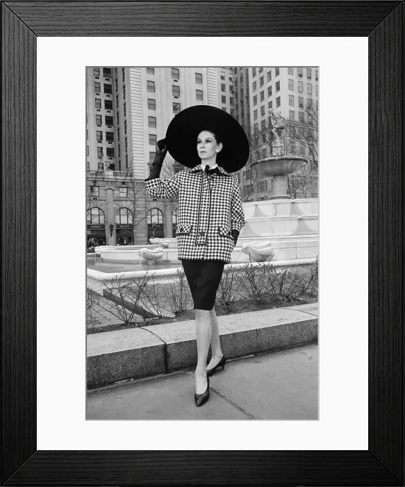 Framed Print : Model Wearing Suit And Broad Brimmed Hat Framed Print : Model Wearing Suit And Broad Brimmed Hat