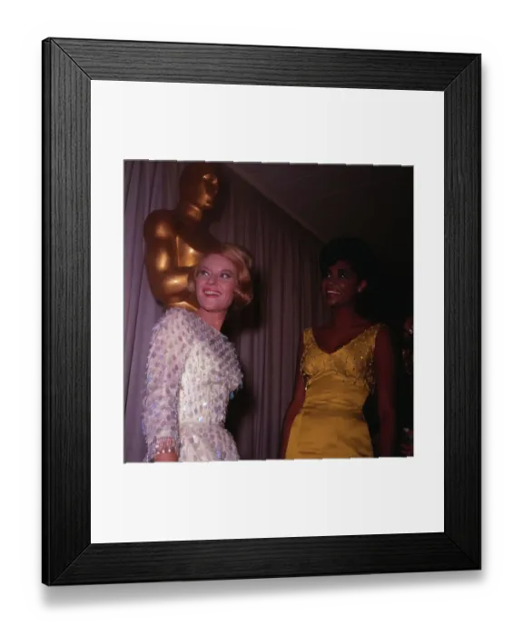 Framed Print : Patti Page and Nancy Wilson at Oscars Framed Print : Patti Page and Nancy Wilson at Oscars