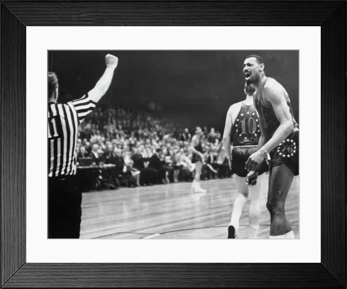 Framed Print : Cincinnati Royals v Philadelphia 76ers Framed Print : Cincinnati Royals v Philadelphia 76ers