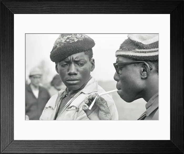 Framed Print : Freedom Marchers Lighting Cigarettes