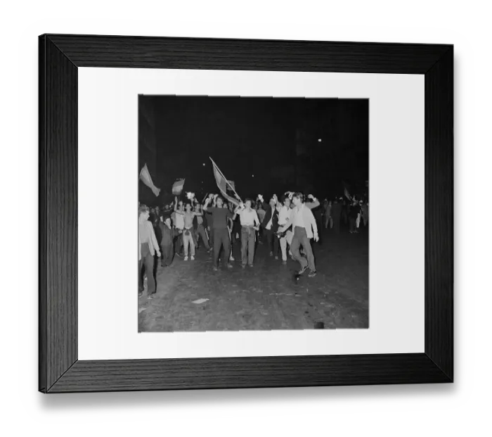 Framed Print : Pro-Peron Demonstrators Framed Print : Pro-Peron Demonstrators