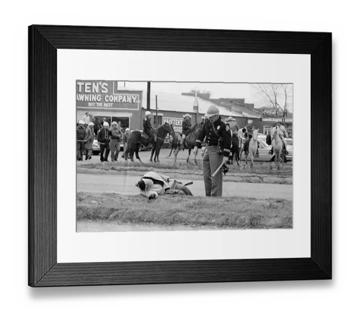 Framed Print : Alabama State Trooper With Unconscious Woman Framed Print : Alabama State Trooper With Unconscious Woman