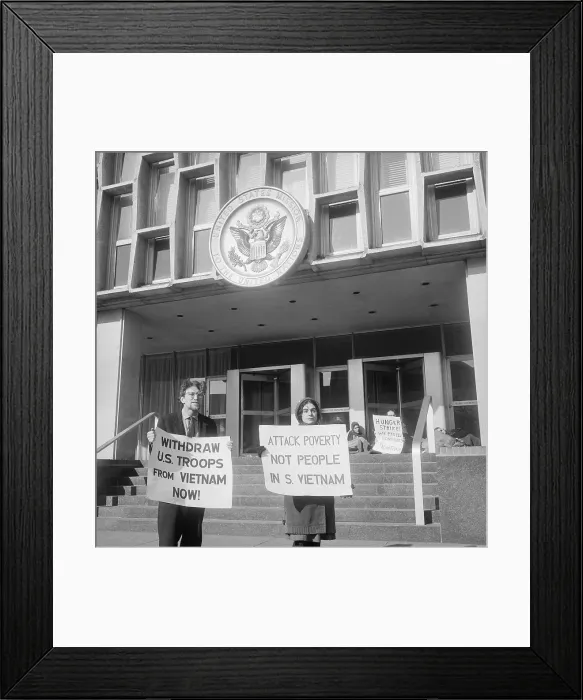 Framed Print : Vietnam War Demonstrators at United States Mission Framed Print : Vietnam War Demonstrators at United States Mission