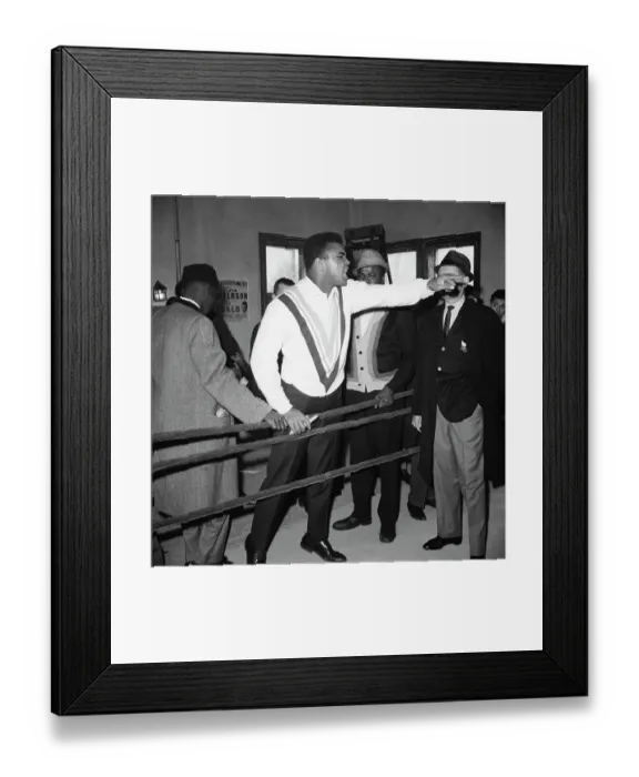 Framed Print : Portrait of Muhammad Ali Yelling Framed Print : Portrait of Muhammad Ali Yelling