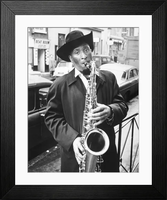 Framed Print : Saxophonist Sonny Rollins on London Street Framed Print : Saxophonist Sonny Rollins on London Street