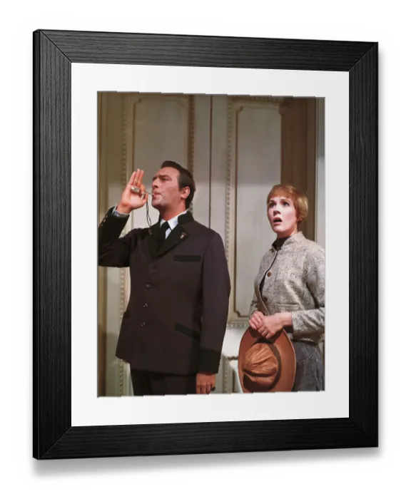 Framed Print : Julie Andrews and Christopher Plummer Framed Print : Julie Andrews and Christopher Plummer