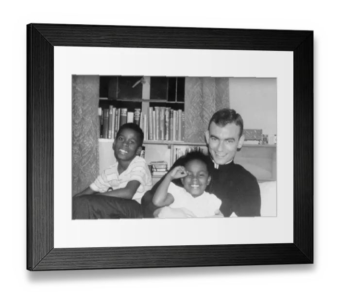 Framed Print : Seminarian Jonathan Daniels with Two Children