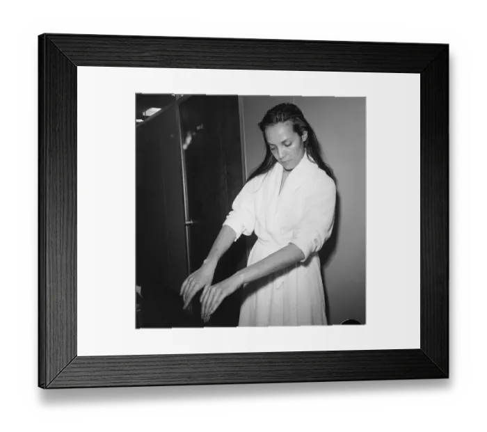 Framed Print : Anna Kashfi Showing Her Bruised Arms Framed Print : Anna Kashfi Showing Her Bruised Arms