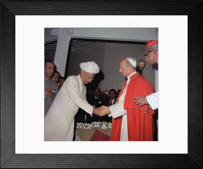 Framed Print : President Radhakrishnan and Pope Paul VI Framed Print : President Radhakrishnan and Pope Paul VI