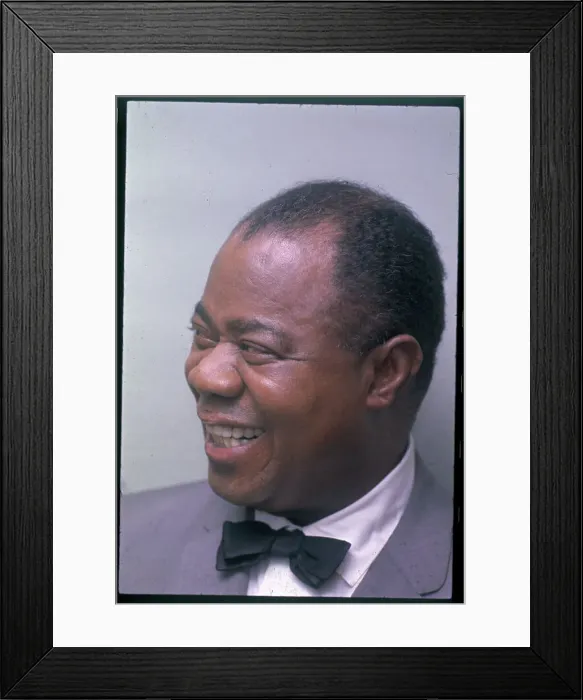 Framed Print : Portrait of Louis Armstrong Framed Print : Portrait of Louis Armstrong