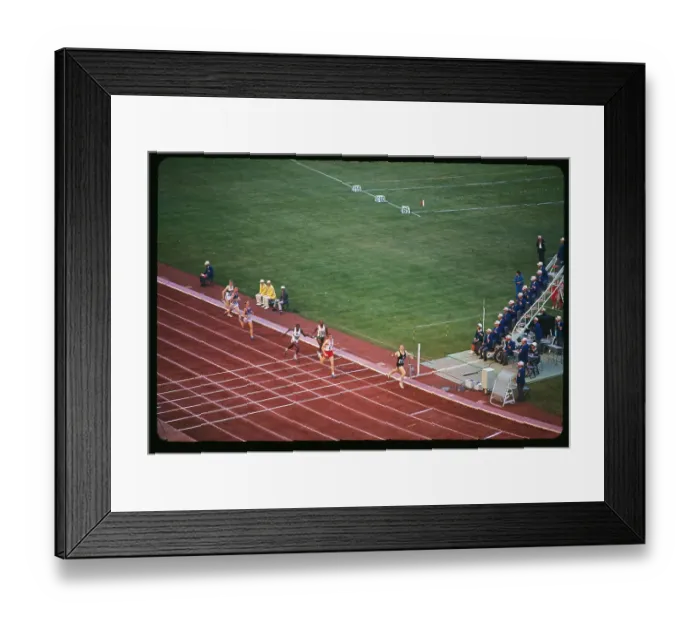 Framed Print : Peter Snell Winning Race Framed Print : Peter Snell Winning Race
