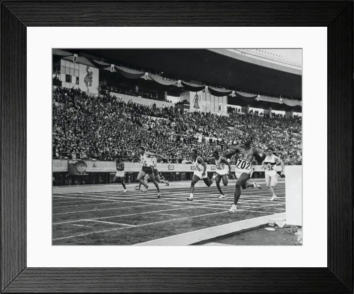 Framed Print : Bob Hayes Breaking the Tape of Olympic 100 Meter Dash Framed Print : Bob Hayes Breaking the Tape of Olympic 100 Meter Dash