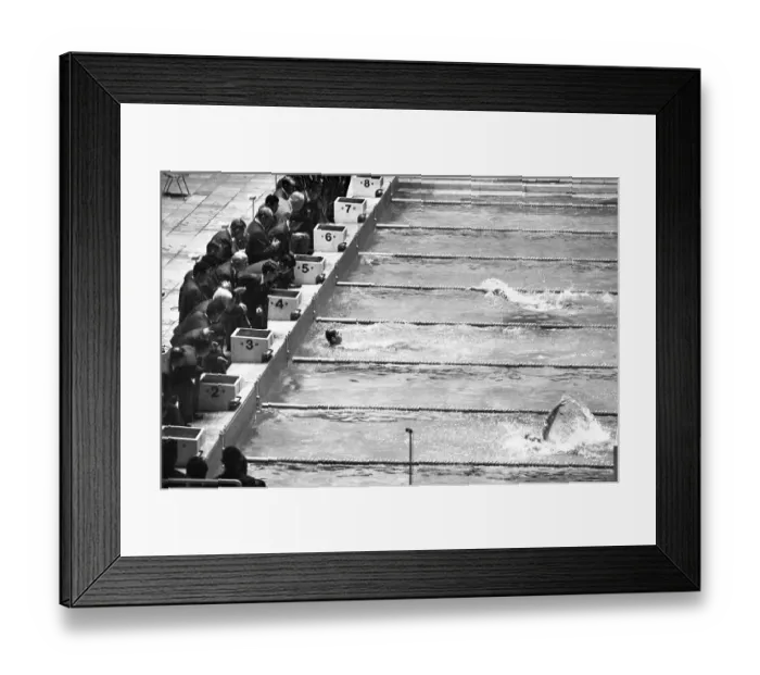 Framed Print : Swimmer Jed Graef