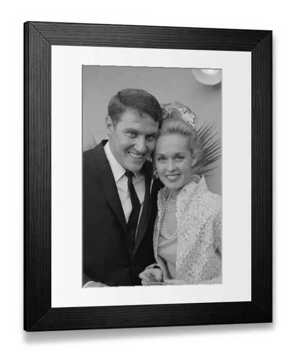 Framed Print : Tippi Hedren & Noel Marshall, Wedding Day Framed Print : Tippi Hedren & Noel Marshall, Wedding Day