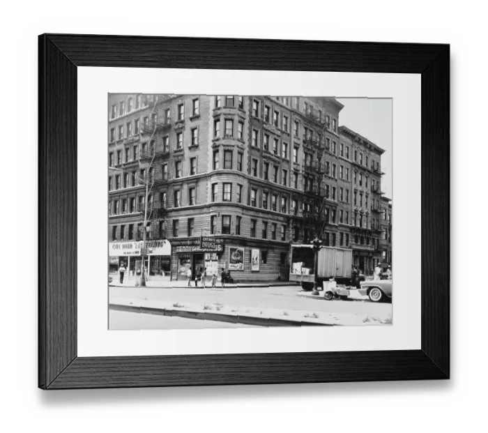 Framed Print : Lenox Avenue, Harlem, New York City Framed Print : Lenox Avenue, Harlem, New York City