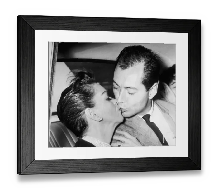 Framed Print : Judy Garland Kissing Mark Herron Framed Print : Judy Garland Kissing Mark Herron