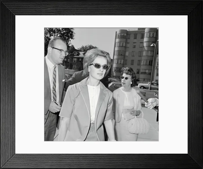 Framed Print : Mrs. Lee Harvey Oswald at Hearings Framed Print : Mrs. Lee Harvey Oswald at Hearings
