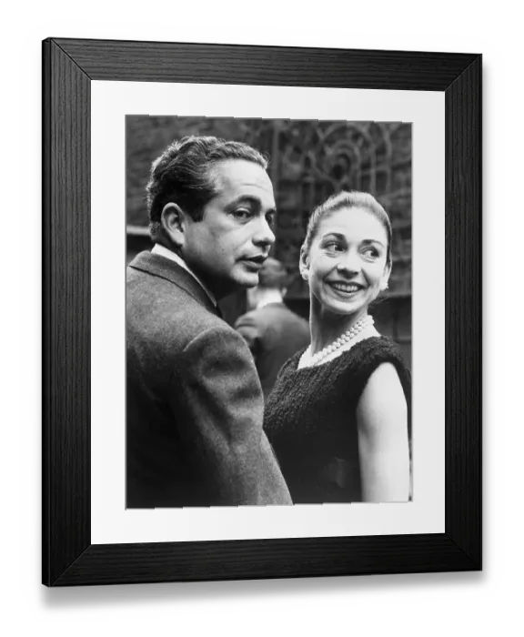 Framed Print : Roberto Arias with Wife in File Photo Framed Print : Roberto Arias with Wife in File Photo