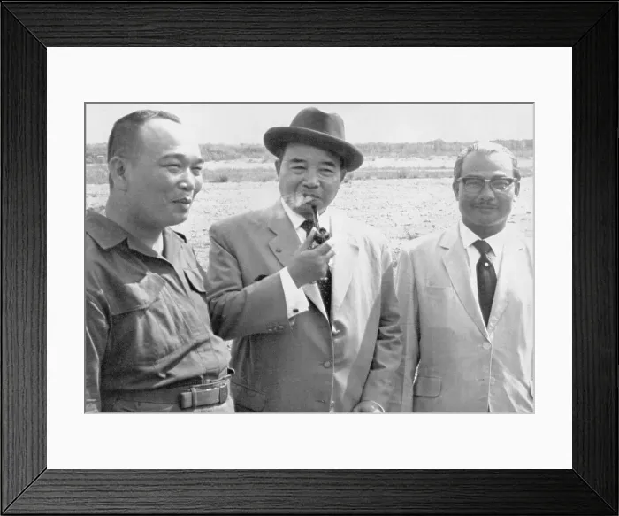 Framed Print : Meeting of Laotian Leaders Framed Print : Meeting of Laotian Leaders