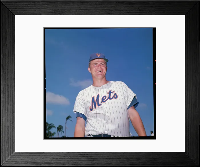 Framed Print : Larry Bearnarth on the Field Framed Print : Larry Bearnarth on the Field