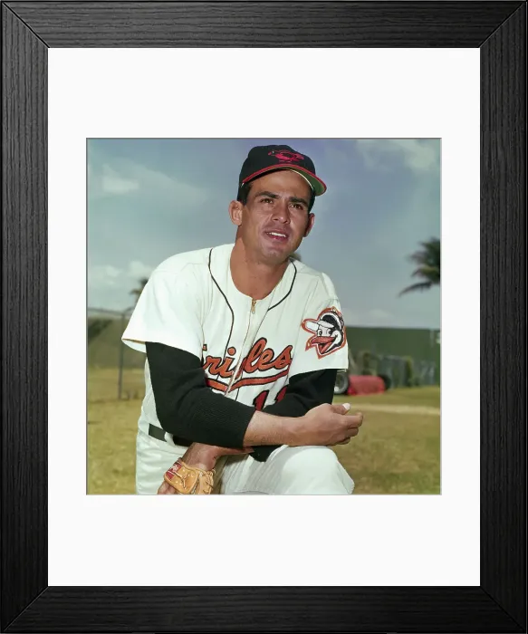 Framed Print : Luis Aparicio Kneeling For Photographer Framed Print : Luis Aparicio Kneeling For Photographer