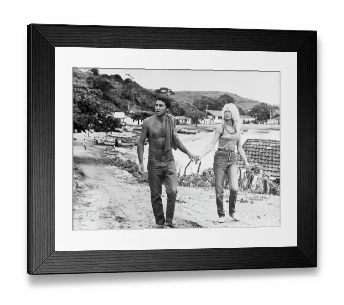 Framed Print : Brigitte Bardot Holding Hands with Bob Zaguri Framed Print : Brigitte Bardot Holding Hands with Bob Zaguri