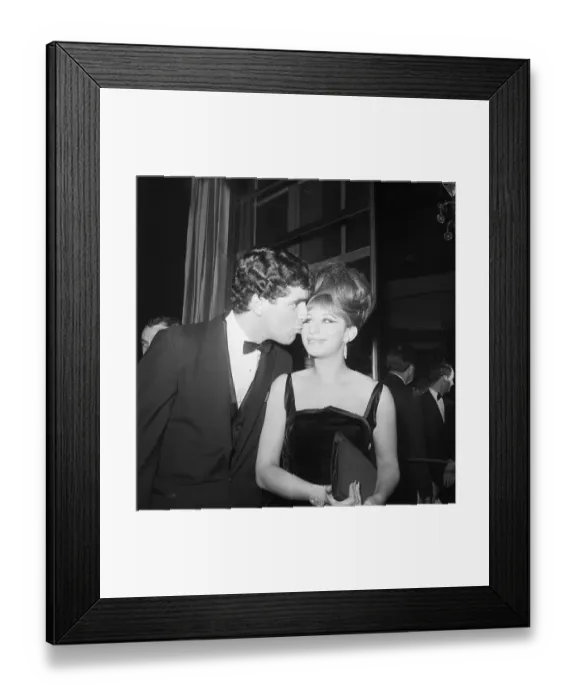 Framed Print : Barbra Streisand Receives Kiss From Husband Framed Print : Barbra Streisand Receives Kiss From Husband