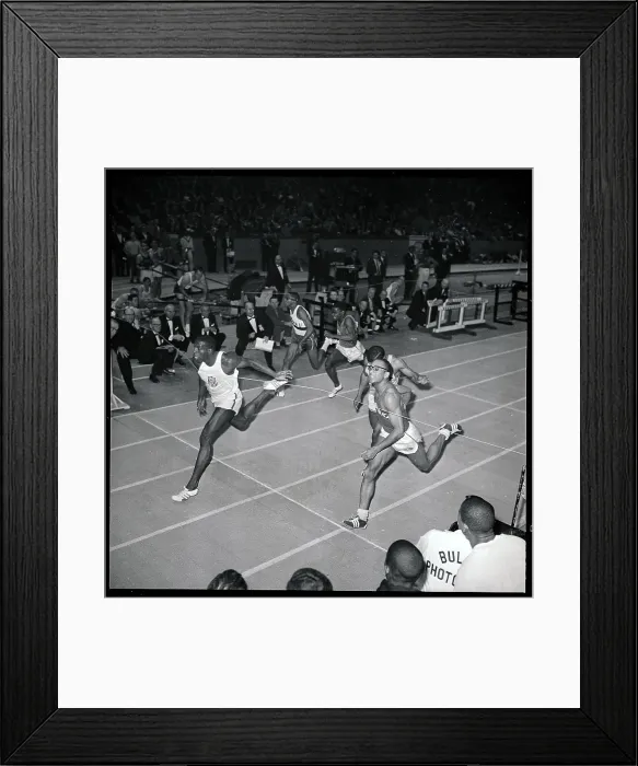 Framed Print : Bob Hayes Breaking Record in 60 Yard Dash Framed Print : Bob Hayes Breaking Record in 60 Yard Dash