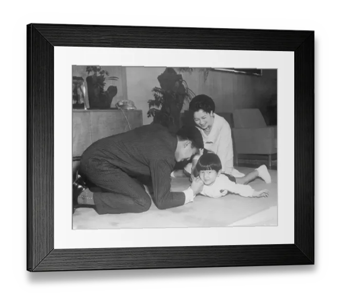 Framed Print : Japanese Royalty Arm-Wrestling Framed Print : Japanese Royalty Arm-Wrestling