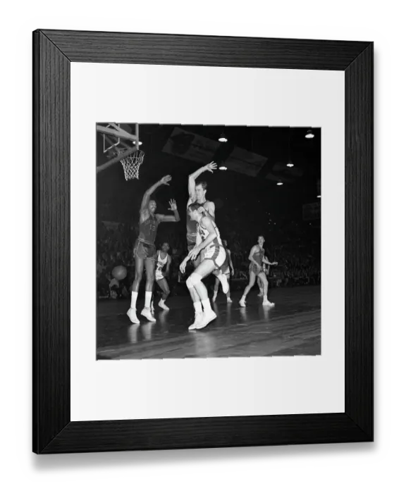 Framed Print : Basketball Action: Warriors Vs. Royals