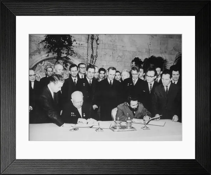 Framed Print : Fidel Castro and Nikita Khrushchev Signing Trade Agreement Framed Print : Fidel Castro and Nikita Khrushchev Signing Trade Agreement